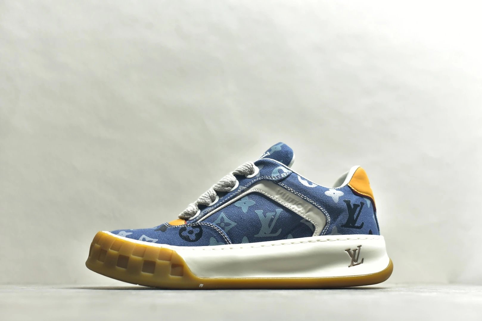 Louis Vuitton Sneakers LV Skate Sneaker variant SOURCE-sku:131594622895