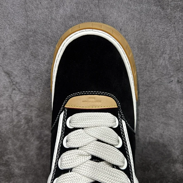 Louis Vuitton Sneakers LV Trainer product detail image 15