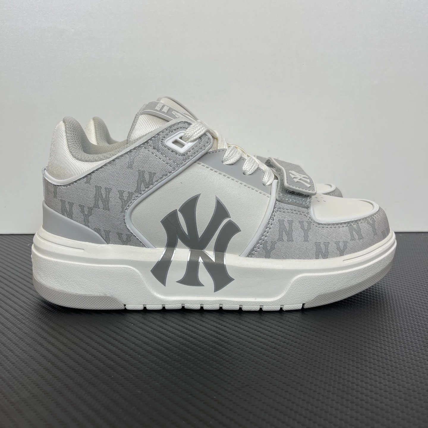 MLB Sneakers NY logo low-top — MLB medium gray 3ASXCLD4N-50GRS