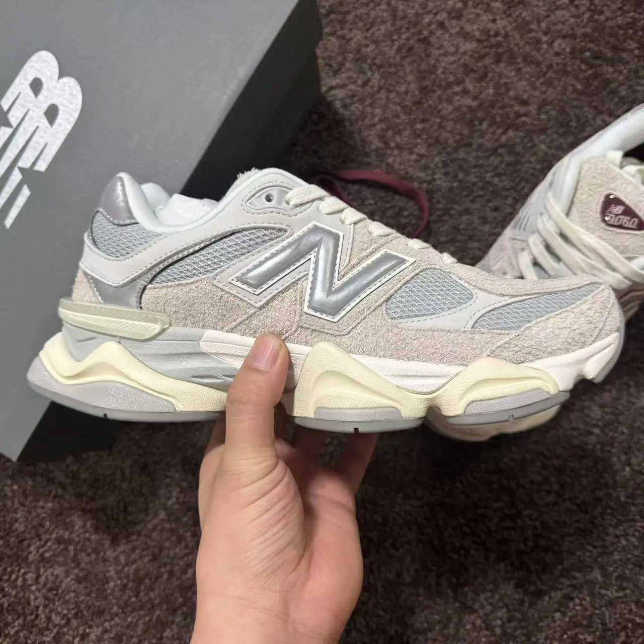 NB 9060 Grey Style#: U9060LNY