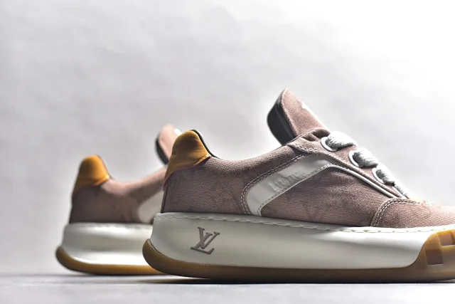 Louis Vuitton Sneakers LV Skate Sneaker product detail image 10