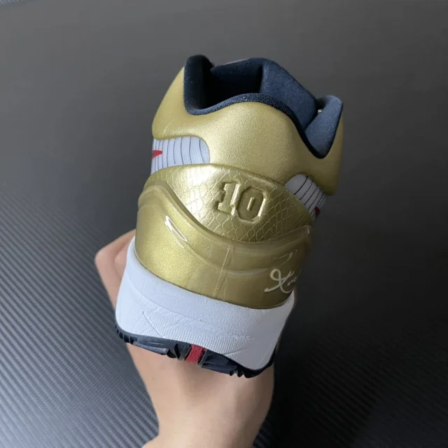 Nike Kobe basketball sneakers product detail image 14