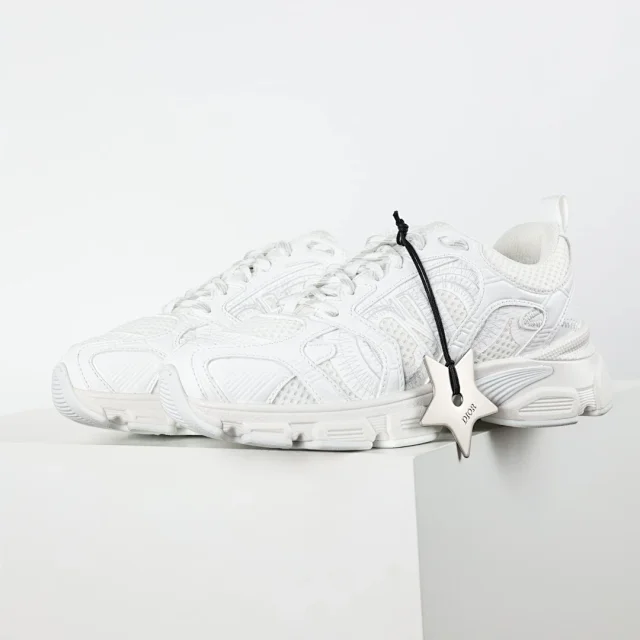 Dior Sneakers Chrono Low Sneaker product detail image 5
