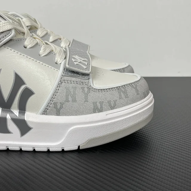 MLB Sneakers NY logo low-top product detail image 3