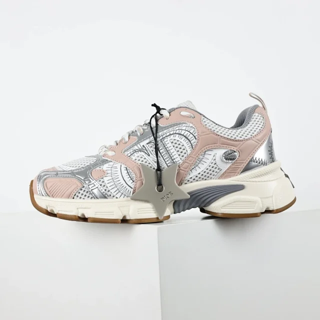 Dior Sneakers Chrono Low Sneaker product detail image 8