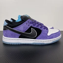 thumbnail for DUNK BLACK AND COURT M