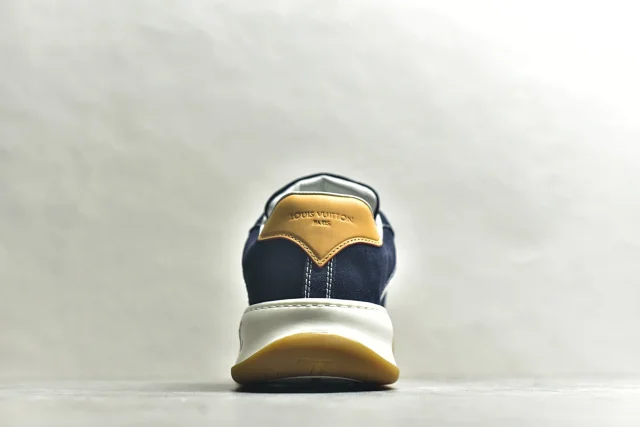 Louis Vuitton Sneakers LV Skate Sneaker product detail image 33