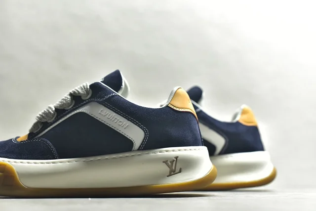 Louis Vuitton Sneakers LV Skate Sneaker product detail image 35