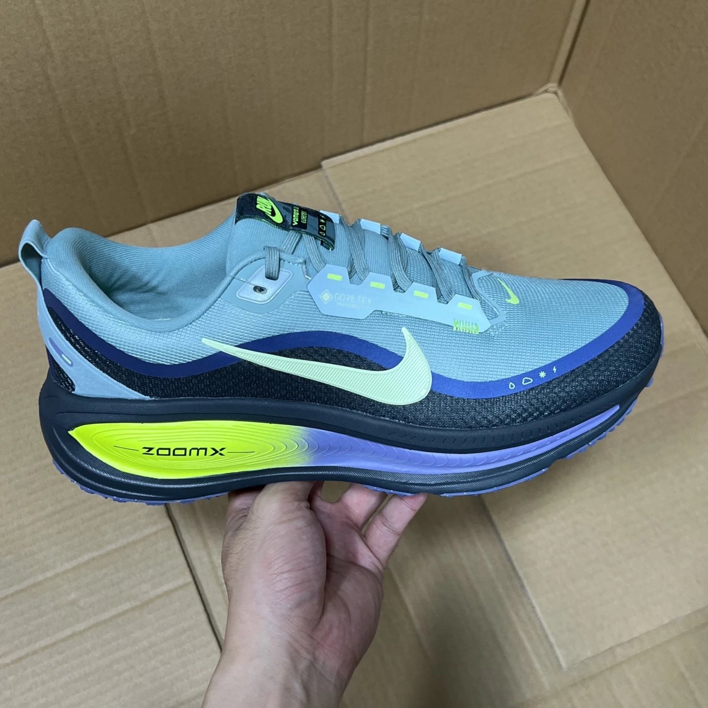 Nike Sneakers Pegasus 18 GTX — Pegasus 18 Generation GTX Green and black HQ 7001-300