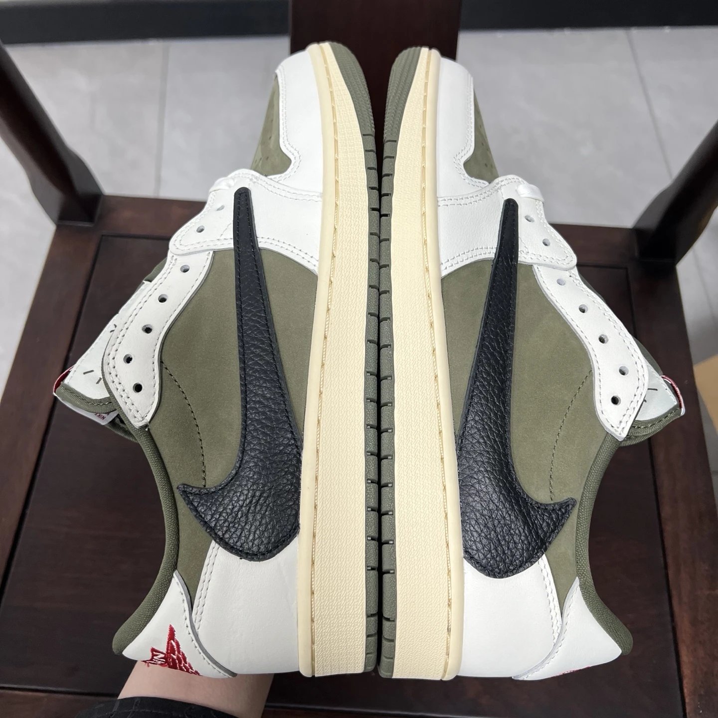 AJ1 Barbell Low Top Beige Green DM7866-200