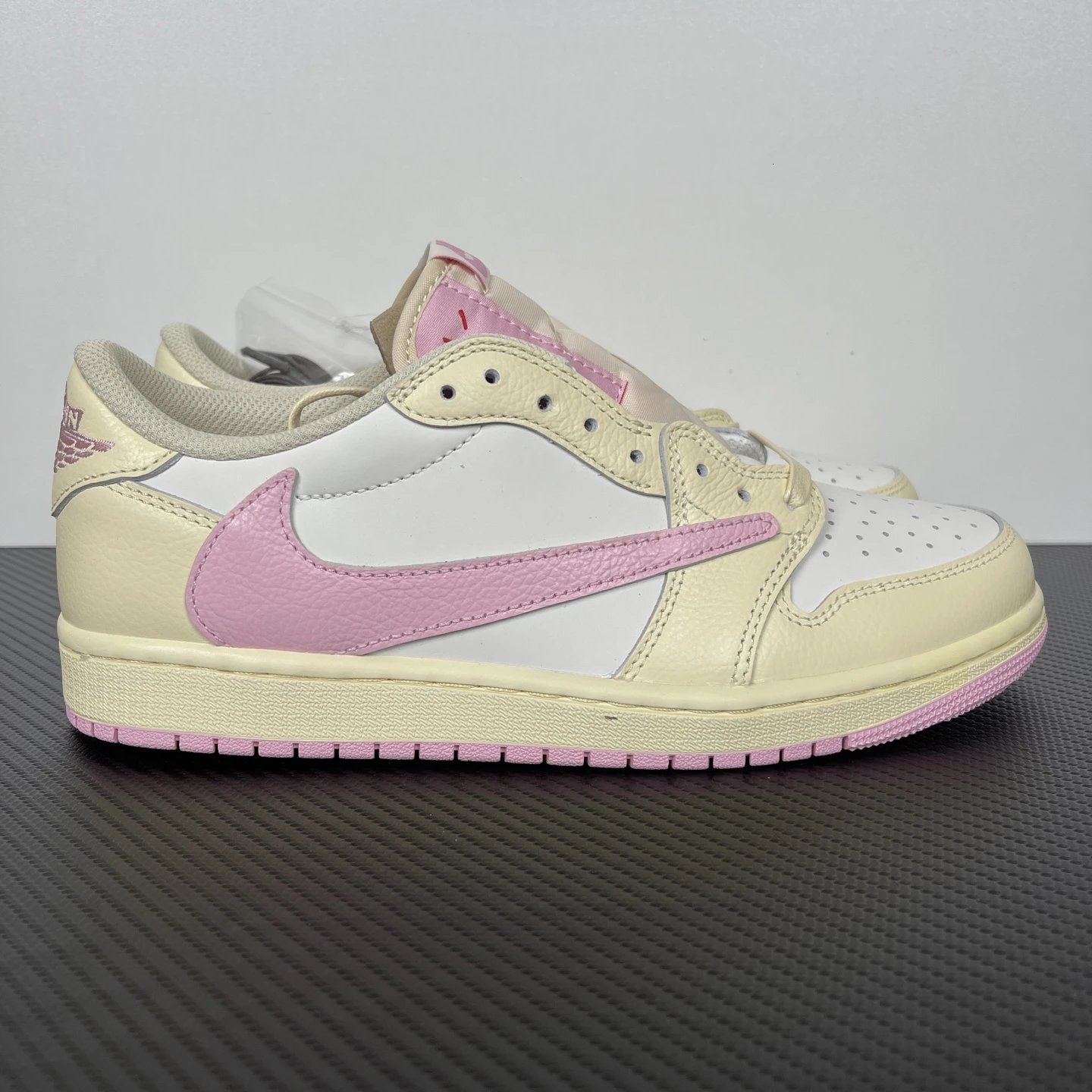 Air Jordan 1 Low OG SP 'Reverse Mocha' White Pink Yellow IQ7604-100