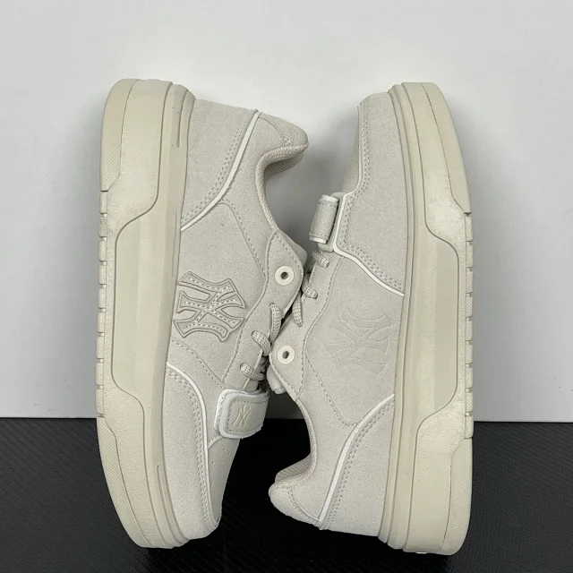 MLB Sneakers NY logo low-top product detail image 63