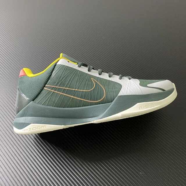 Nike Kobe basketball sneakers product detail image 74