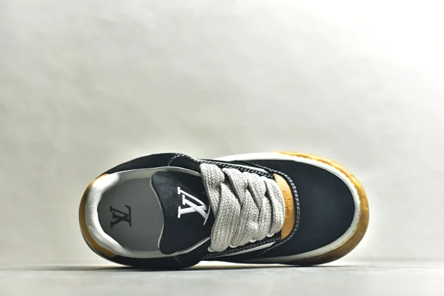 Louis Vuitton Sneakers LV Skate Sneaker product detail image 68