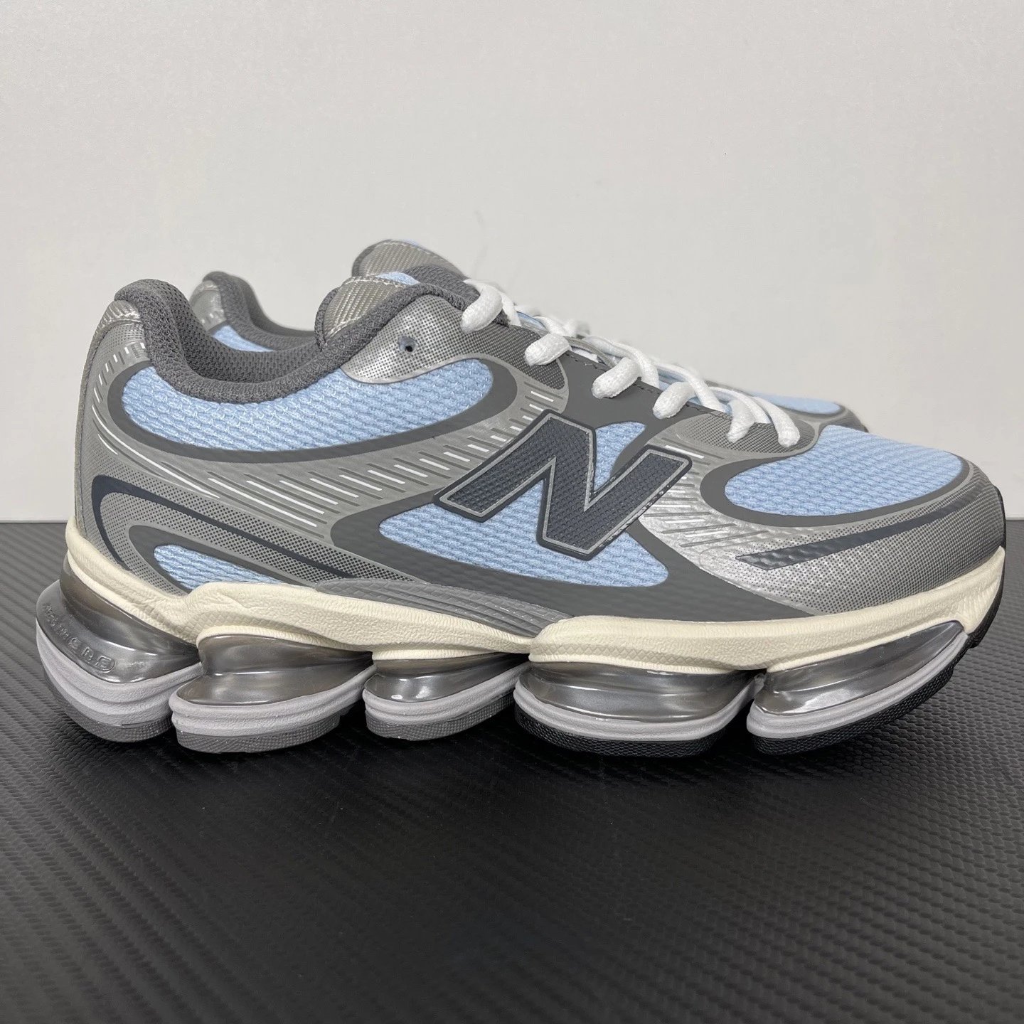 New Balance Sneakers NB2000 — NB2000 dark gray light blue U2000BA
