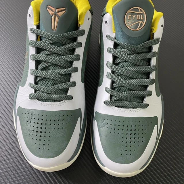 Nike Kobe basketball sneakers product detail image 81