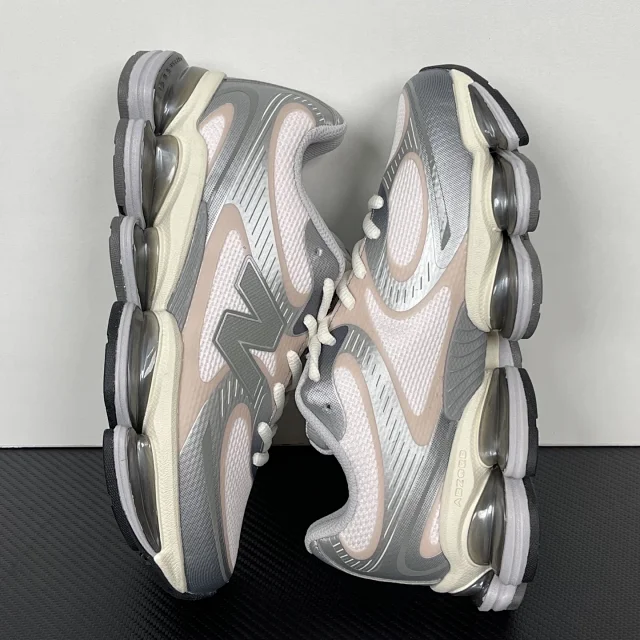 New Balance Sneakers NB2000 product detail image 27