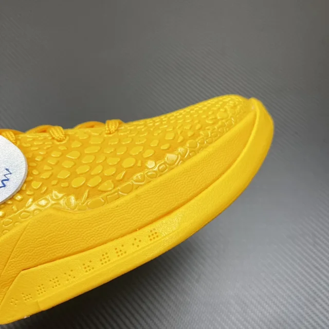 Nike Kobe basketball sneakers product detail image 48