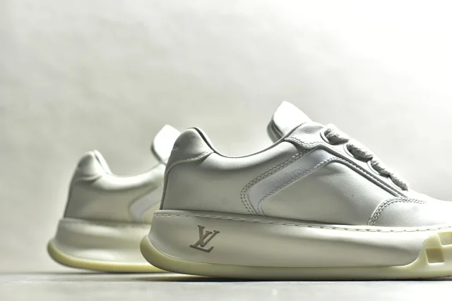 Louis Vuitton Sneakers LV Skate Sneaker product detail image 64