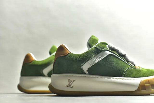 Louis Vuitton Sneakers LV Skate Sneaker product detail image 46