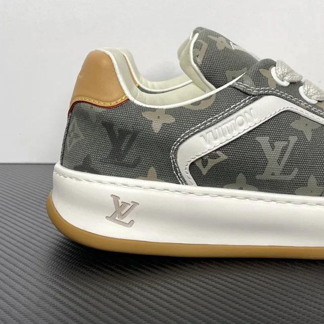 Louis Vuitton Sneakers LV Trainer product detail image 22
