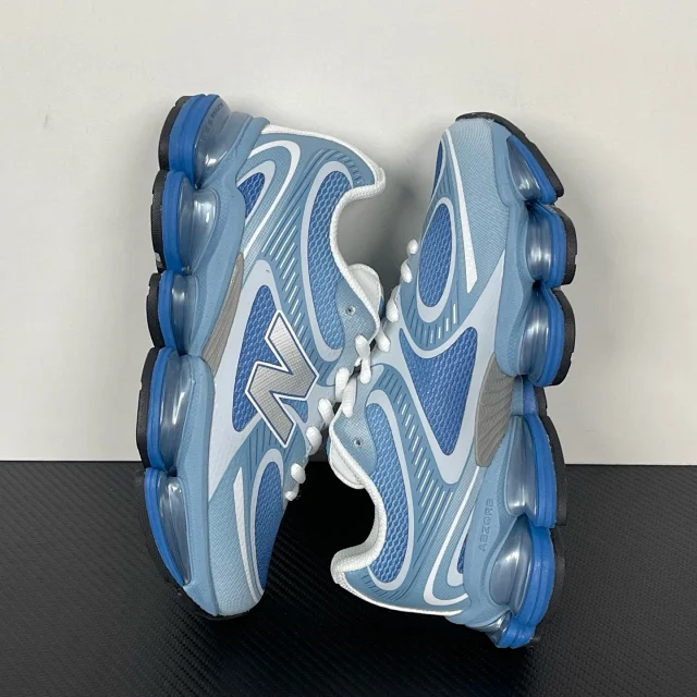 New Balance Sneakers NB2000 product detail image 4