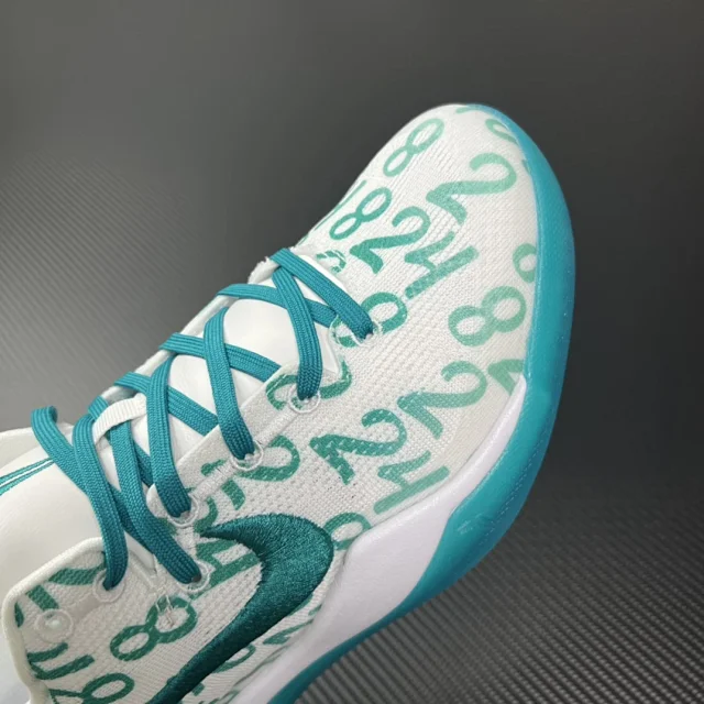 Nike Kobe basketball sneakers product detail image 57