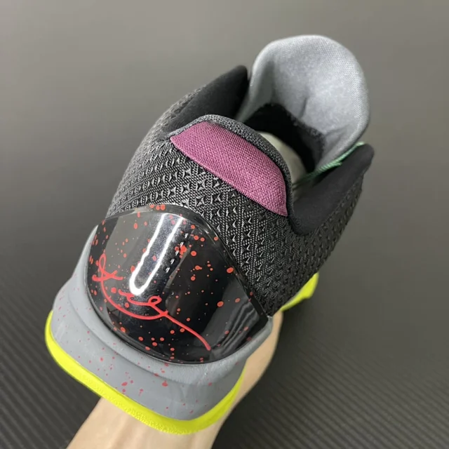 Nike Kobe basketball sneakers product detail image 85
