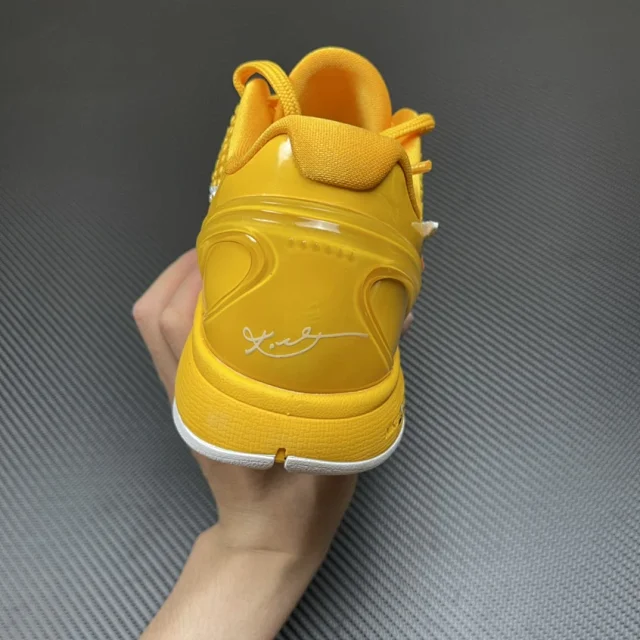 Nike Kobe basketball sneakers product detail image 50