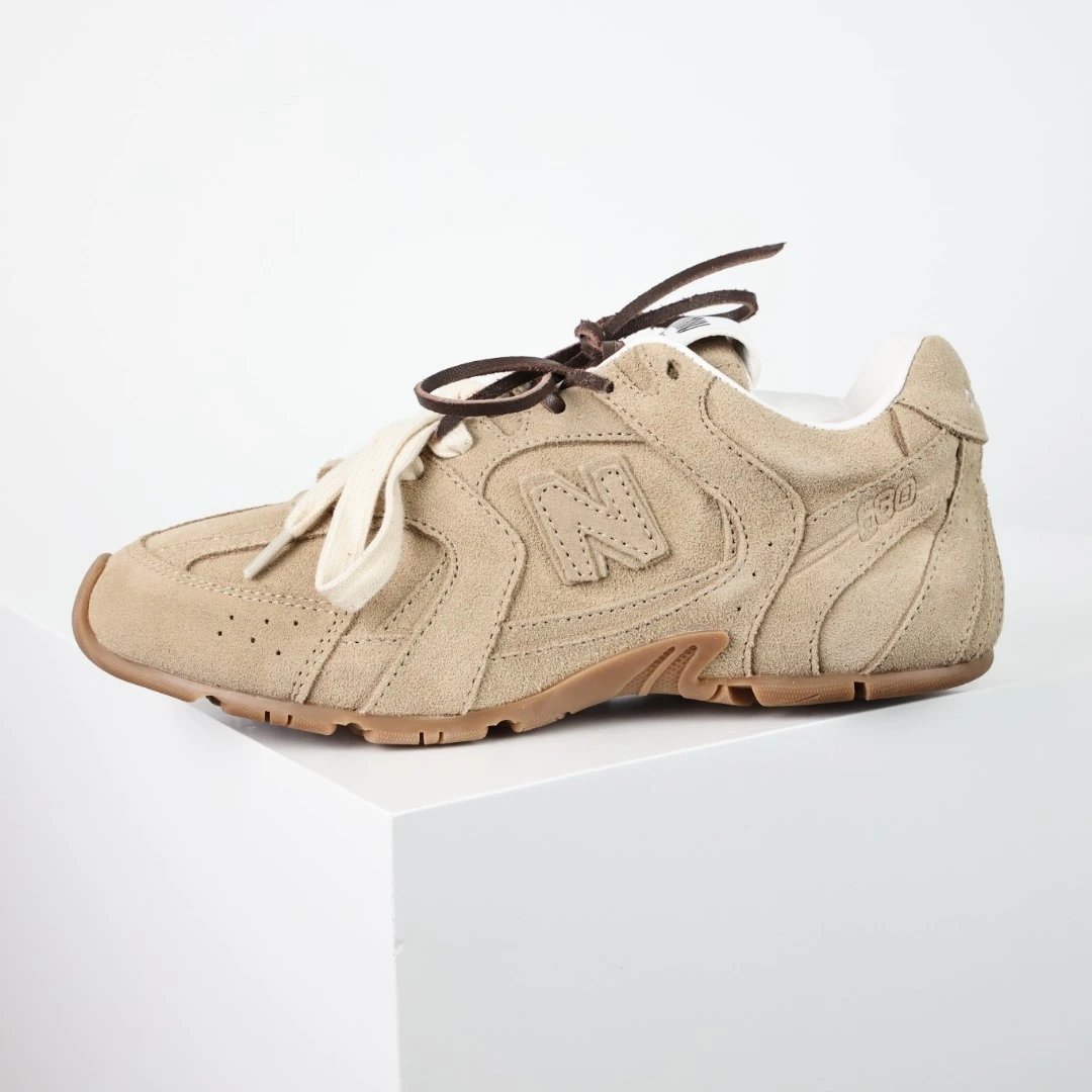 Miu Sneakers 530 Low-Top — Miu Miu 530 series light brown