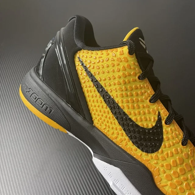 Nike Kobe basketball sneakers product detail image 31