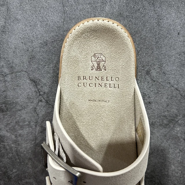 Brunello Cucinelli Slippers Suede Slide Sandals product detail image 53