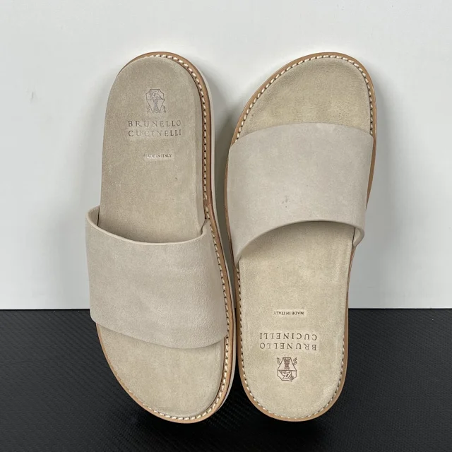 Brunello Cucinelli Slippers Suede Slide Sandals product detail image 18