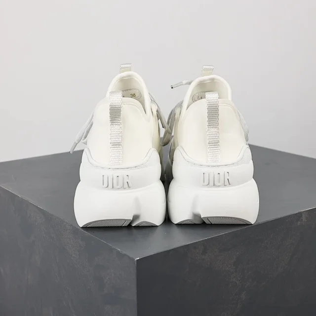 Dior Sneakers D-Connect product detail image 2