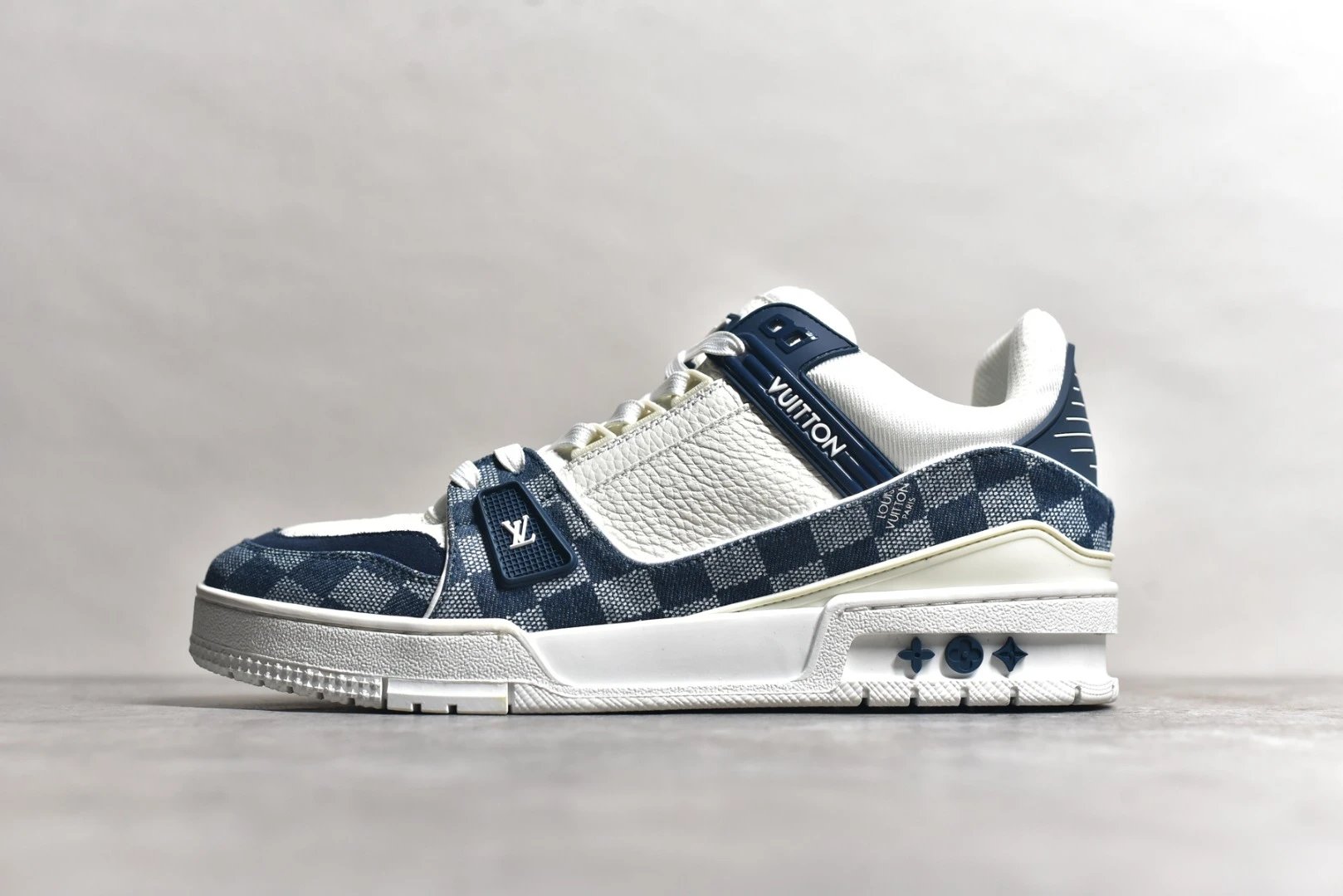 LV blue checkerboard 1ACPRW