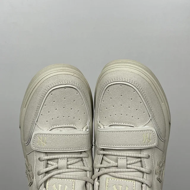 MLB Sneakers NY logo low-top product detail image 64