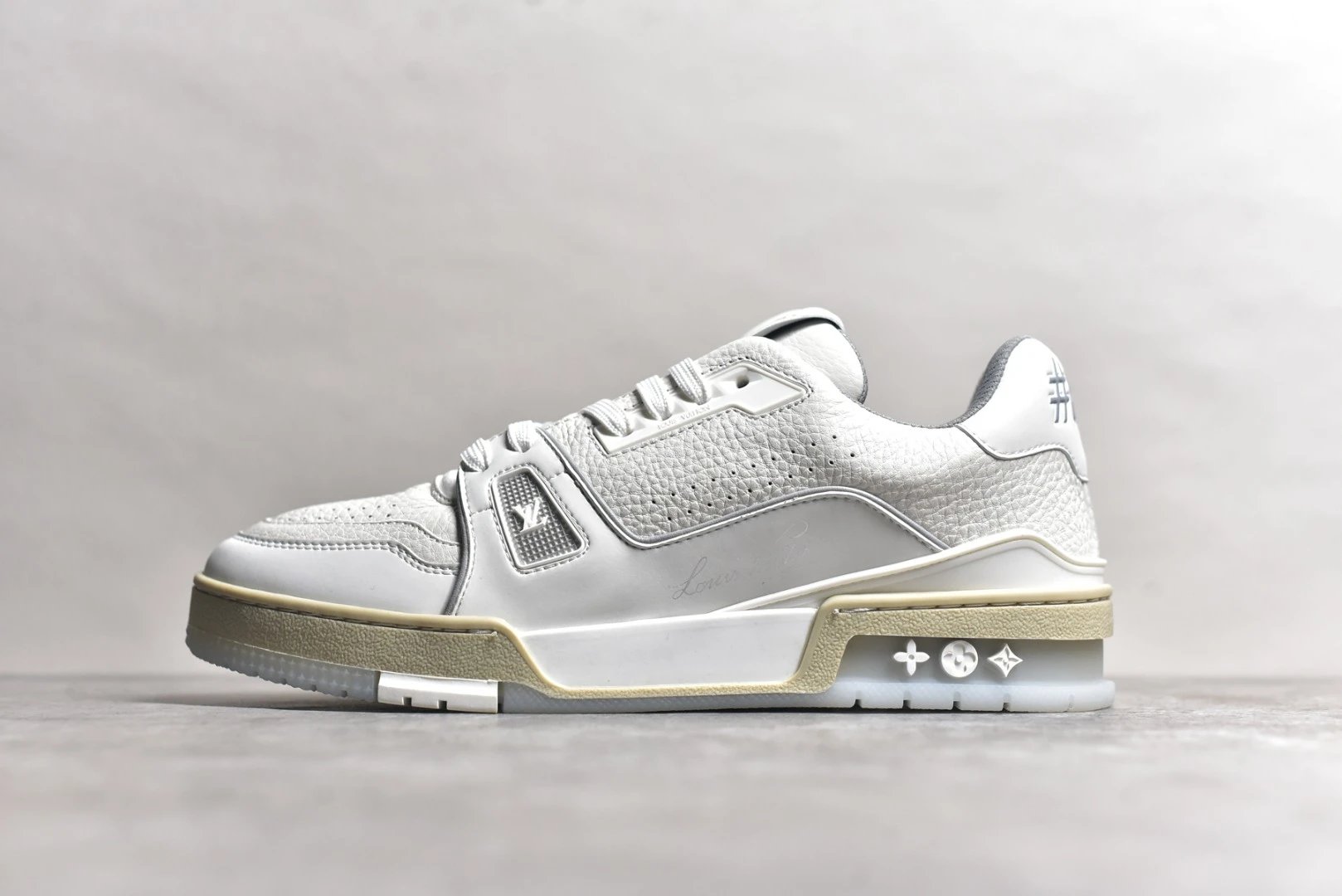 LV white cement 1A9UP5