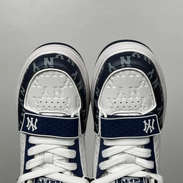 MLB Sneakers NY logo low-top product detail image 19