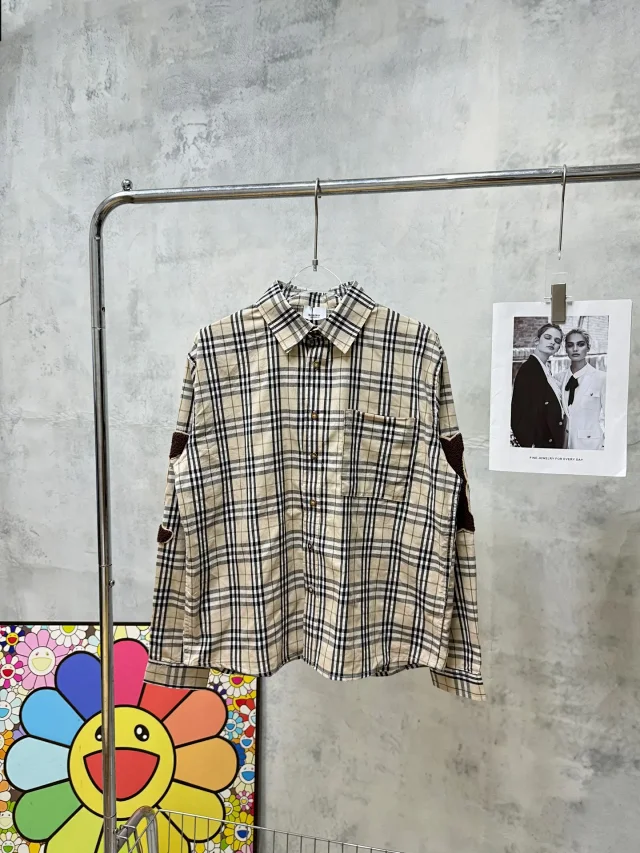 Burberry Shirts Long-Sleeve Check Button-Up Shirt product detail image 12