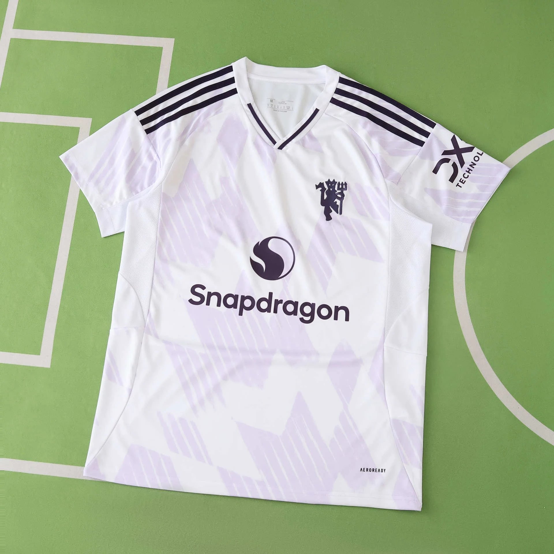 2526 Manchester United Away Thai Version (Please note customization info when placing order, messages are not counted)