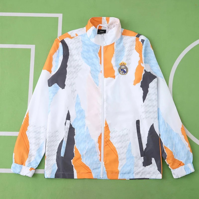 24/25 Real Madrid White/Yellow Windbreaker (Please note customization info in your order; messages will not be counted)