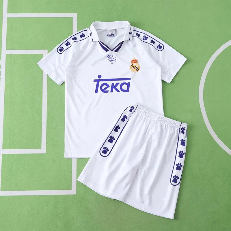 9496 Real Madrid Home Kids Kit (Please note customization info when placing order, messages not counted)