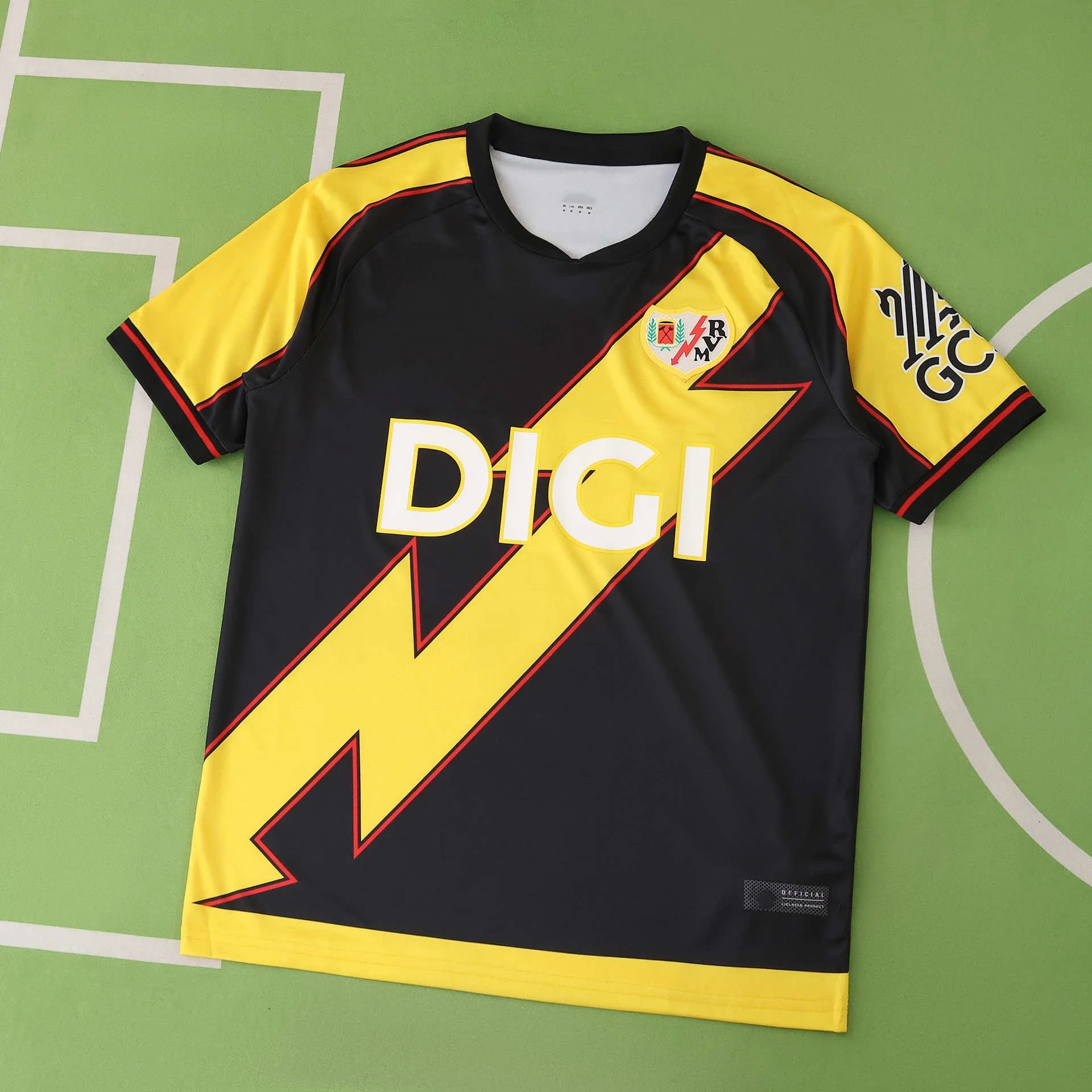 Ray Vallecano 2526 Away Black & Yellow Thai Version (Please note customization information when placing order, sending messages does not count)