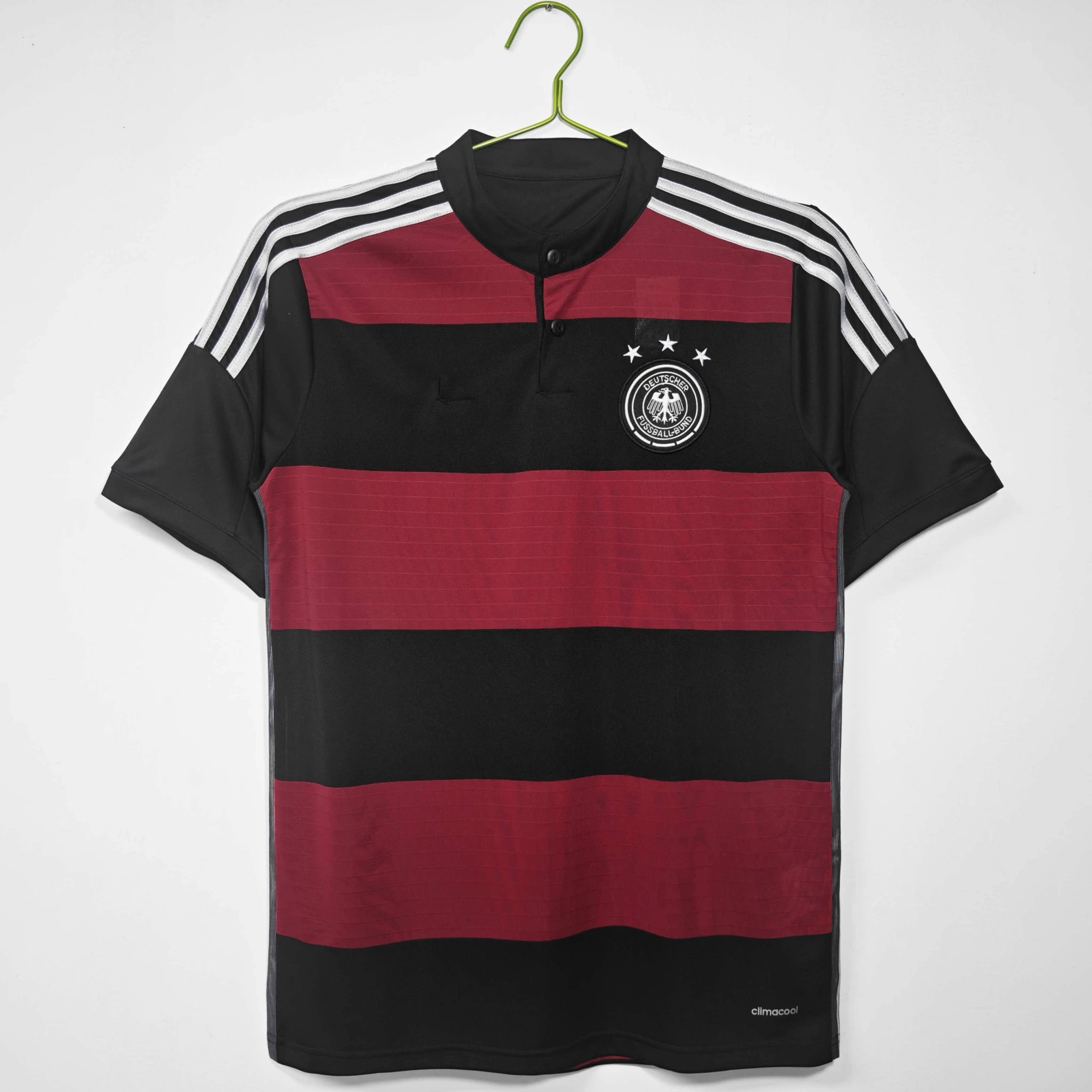 2014 German away to Thailand version (please note customization information when placing an order, do not read messages)