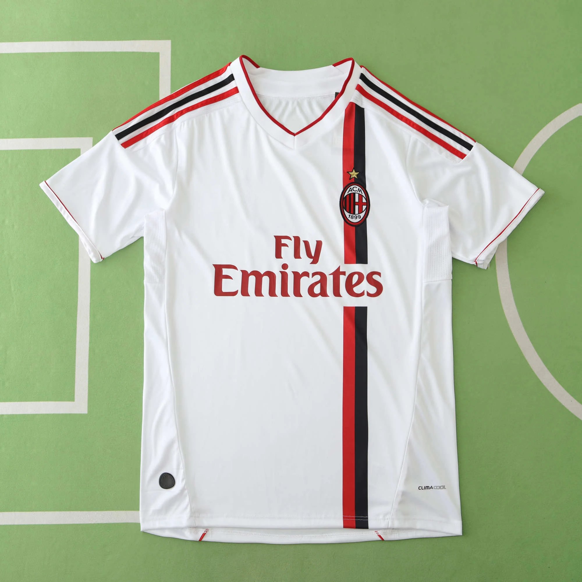 1112 AC Milan Away White Thai Version (Please note customization info when placing order, messages are not counted)