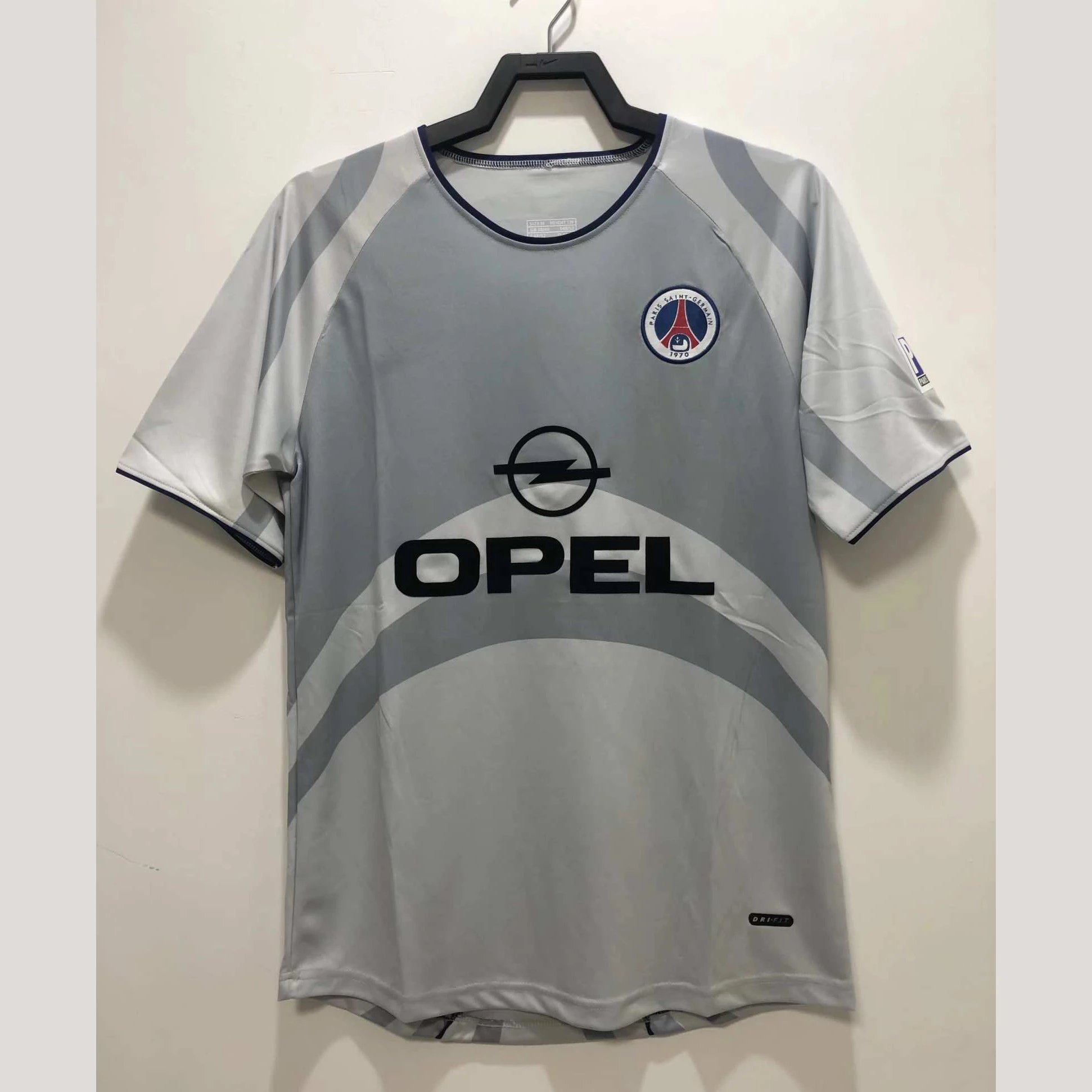 2001 Paris Away Thai Version (Please note customization info in order remarks; messages will not be checked)