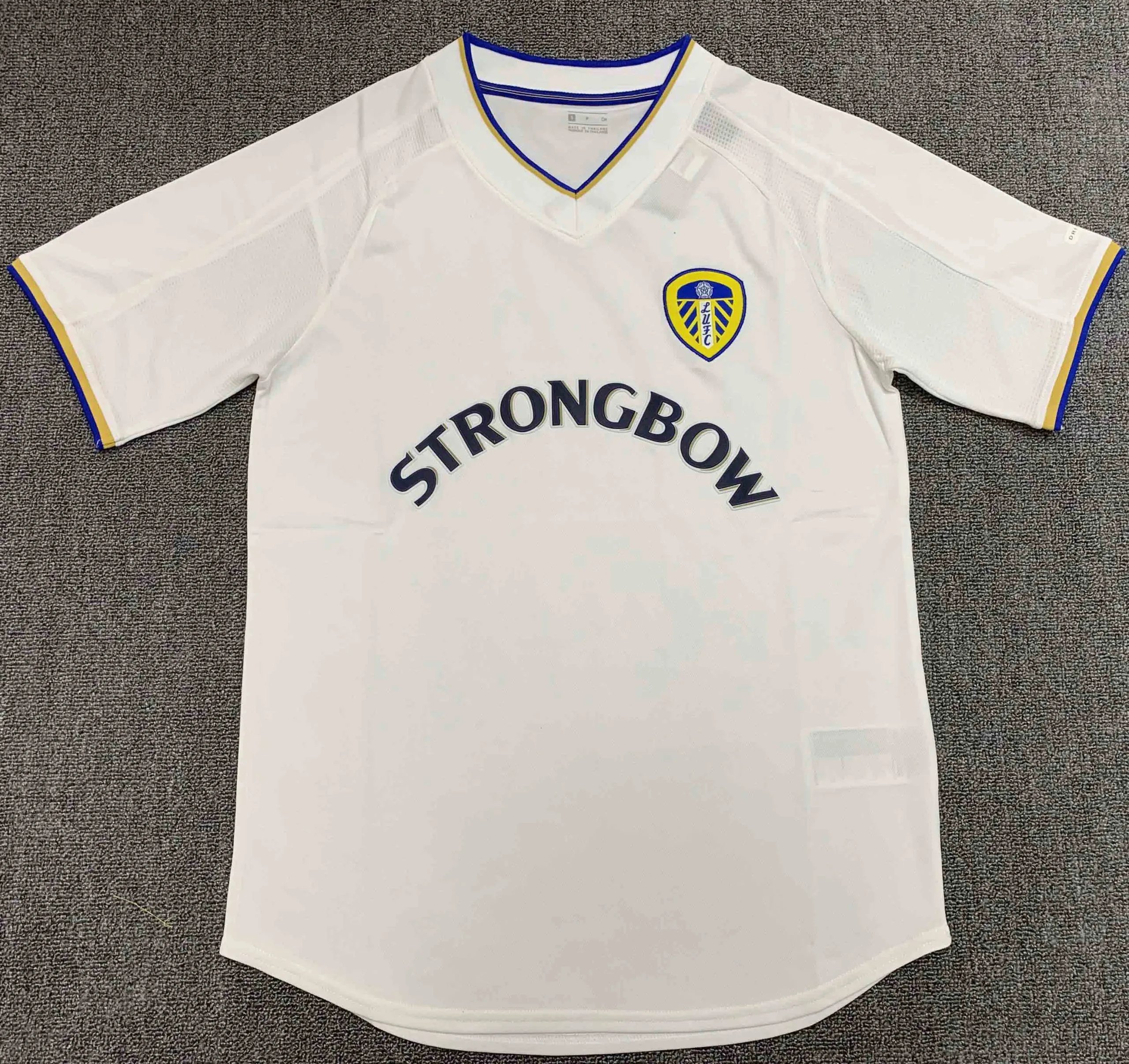 0001 Leeds United Home Thai Version (Please note customization info when placing order; messages will not be checked)