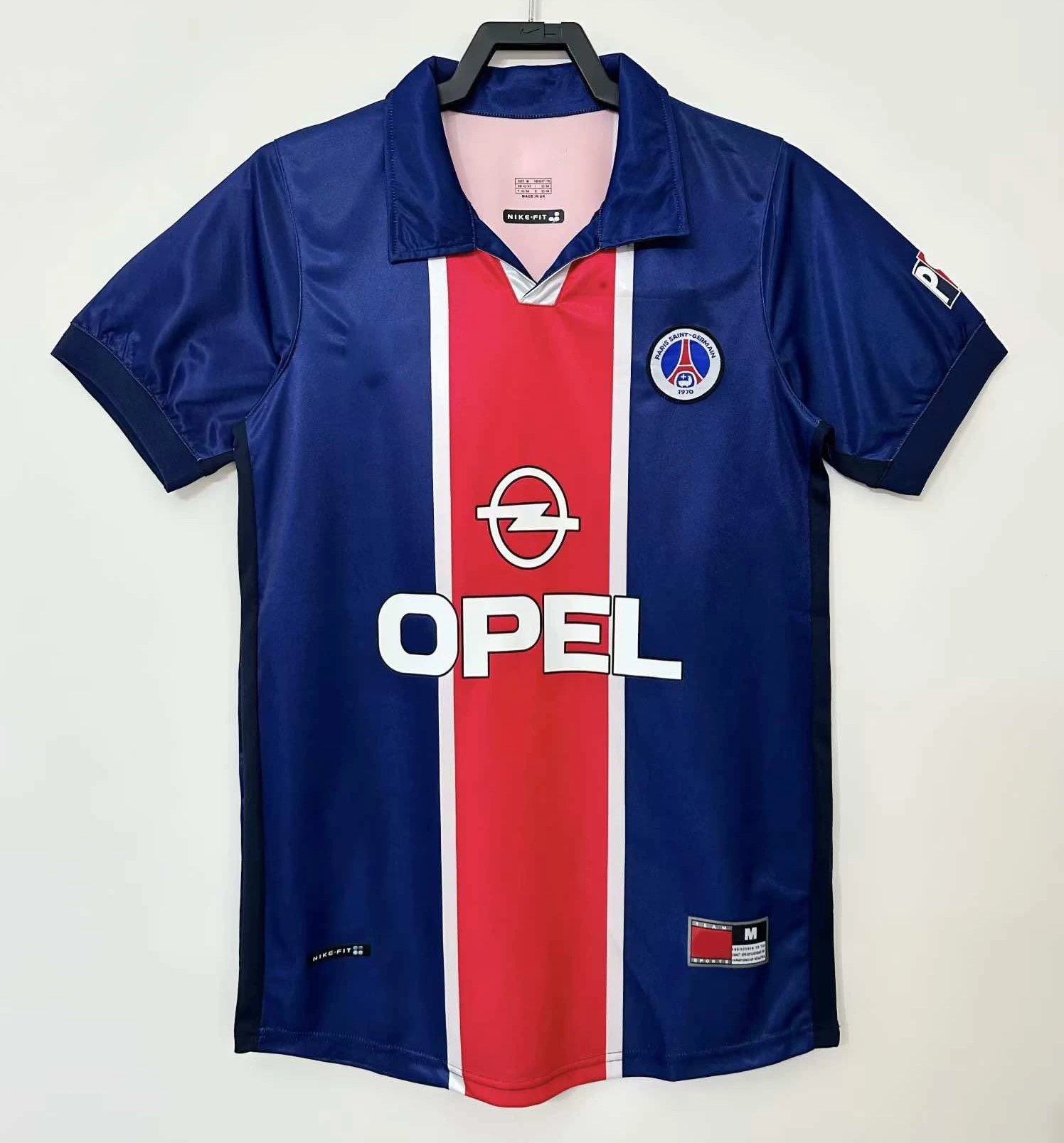 9899 Paris Home Jersey Fan Version (Customization info: please note at checkout; messages will not be checked)
