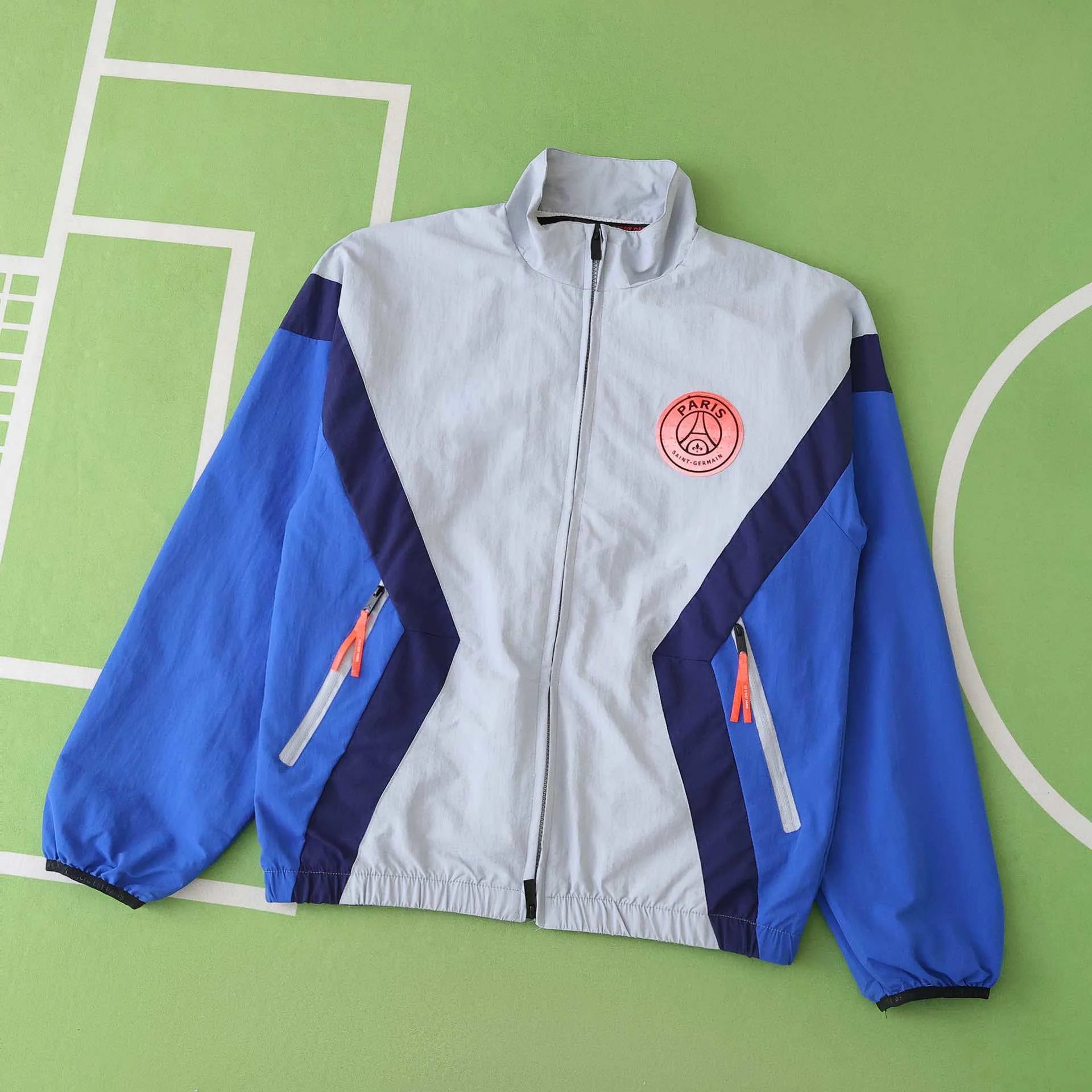 2526 Paris Grey Blue Sleeve Red Logo Trench Coat (For custom info, please leave a note when placing your order; messages will not be counted)