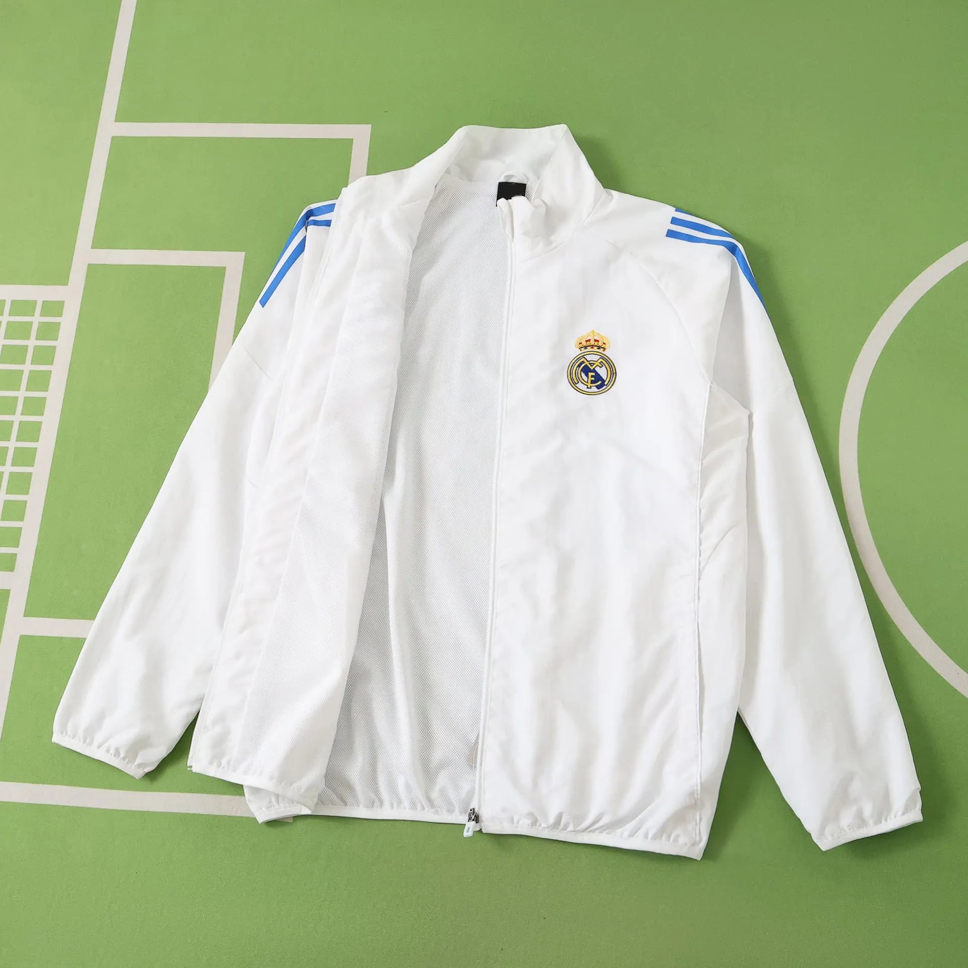 2526 Real Madrid White Windbreaker (Embroidered)